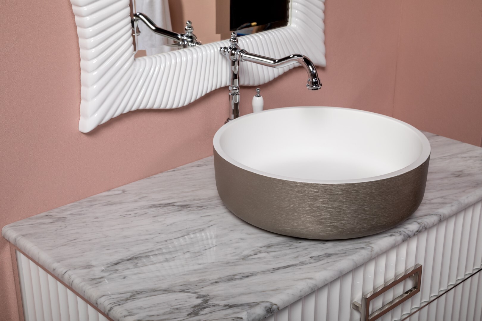 Раковина накладная Ø41,5 см ArmadiArt Sole Corian 819-SL