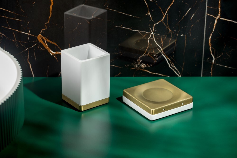 Стакан Boheme Qubic 10961-MG